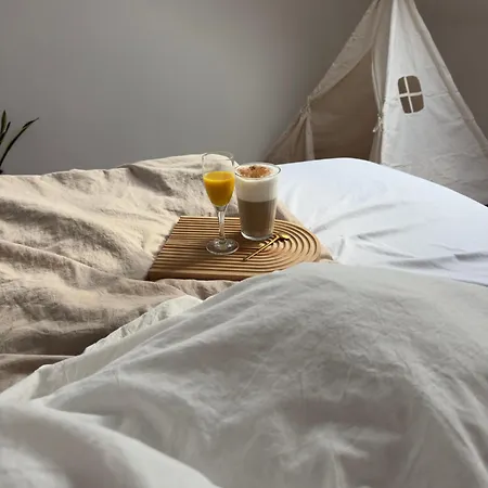 Bed and breakfast Private Longevity Retreat *